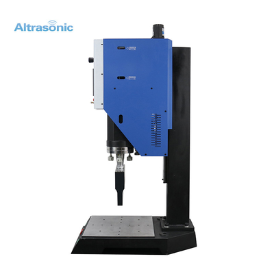 Machine de soudure en plastique ultrasonique de PE de l'ABS pp personnalisable avec le générateur