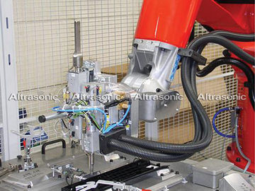Type de rivetage ultrasonique à haute fréquence de mitrailleuse de soudure pour la barre de butoir automatique
