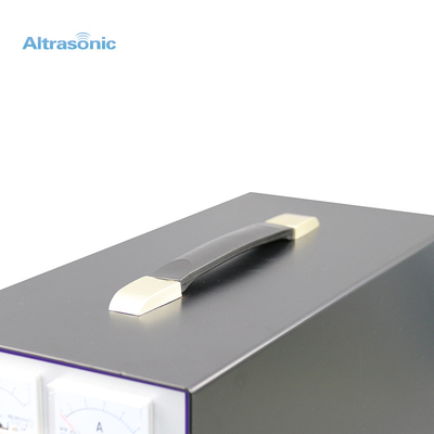 coupeur ultrasonique de latex de la fréquence 20k avec la lame de 82MM